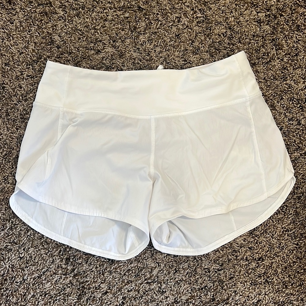 white Lululemon Speed Up shorts